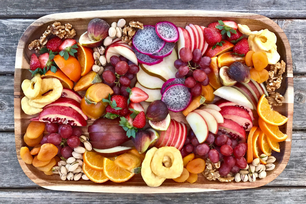 A fruit charcuterie board.